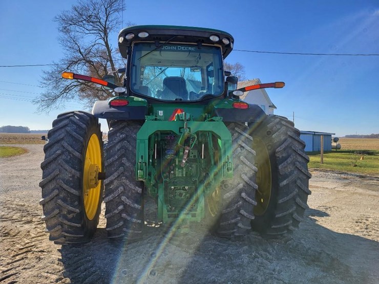 john-deere-8335r-image-4