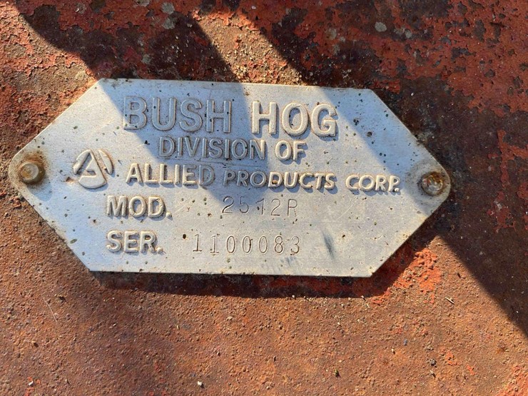bush-hog-2512-image-28