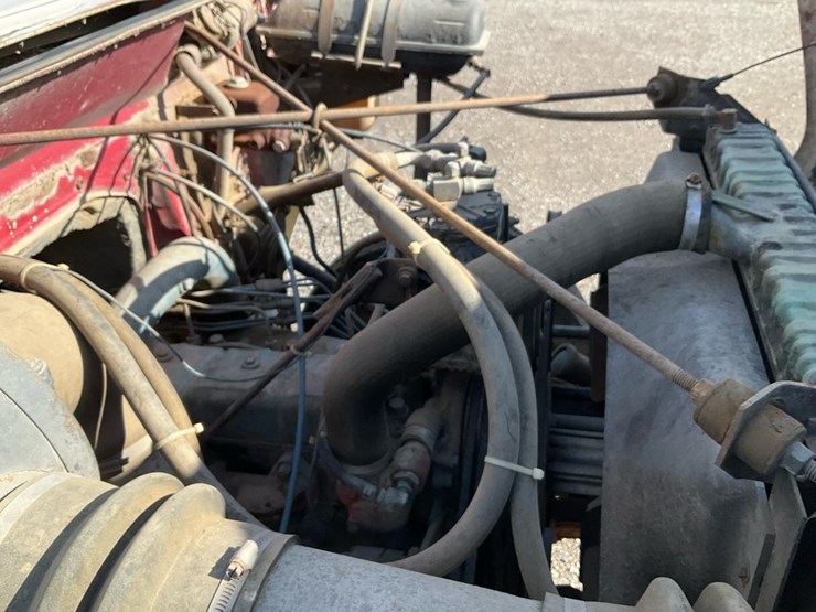 international-1854s-image-79