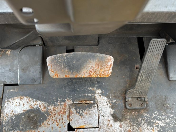 #1358-•-yale-forklift*-image-29