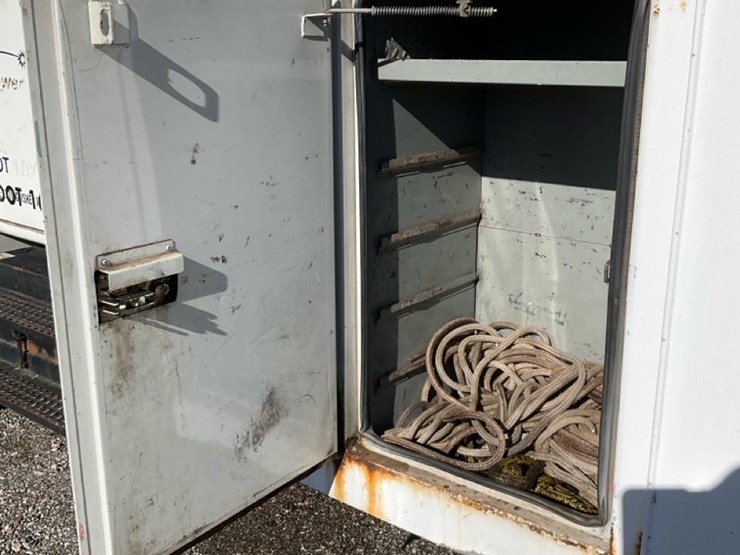 2001-international-4900-image-24