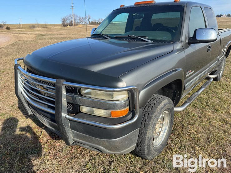 2002-chevrolet-2500-image-9