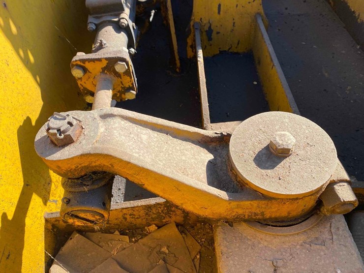 oliver-super-77-image-14