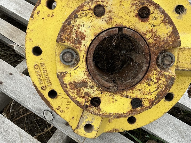 john-deere-10-image-9