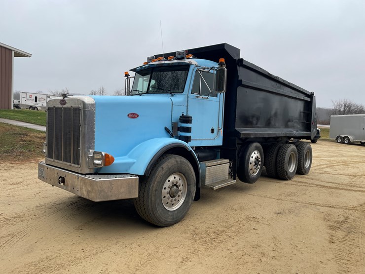 peterbilt-357-image-1