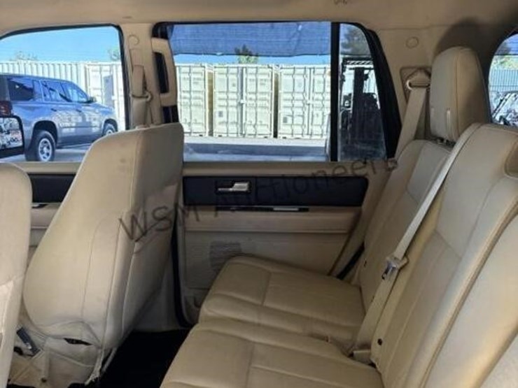 ford-expedition-image-22