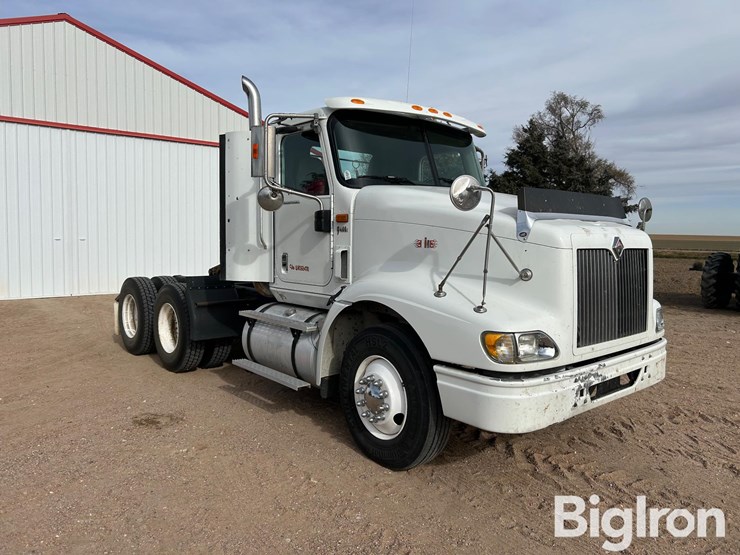 2003-international-9400-image-5