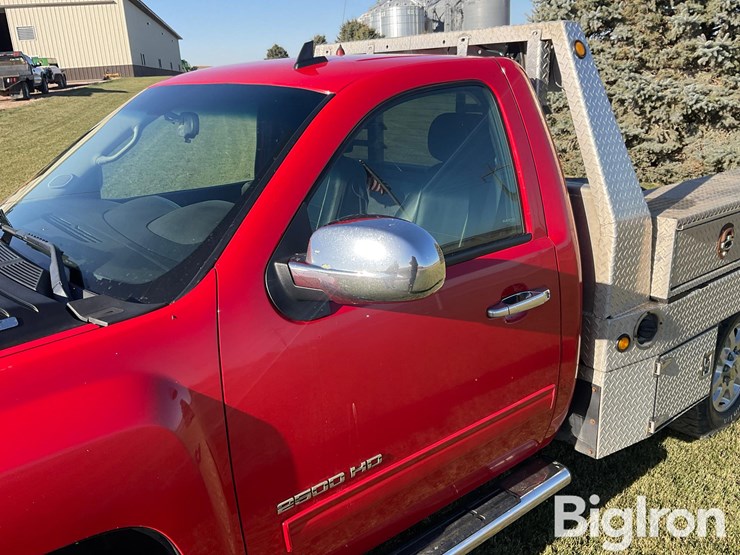 chevrolet-silverado-2500-image-12