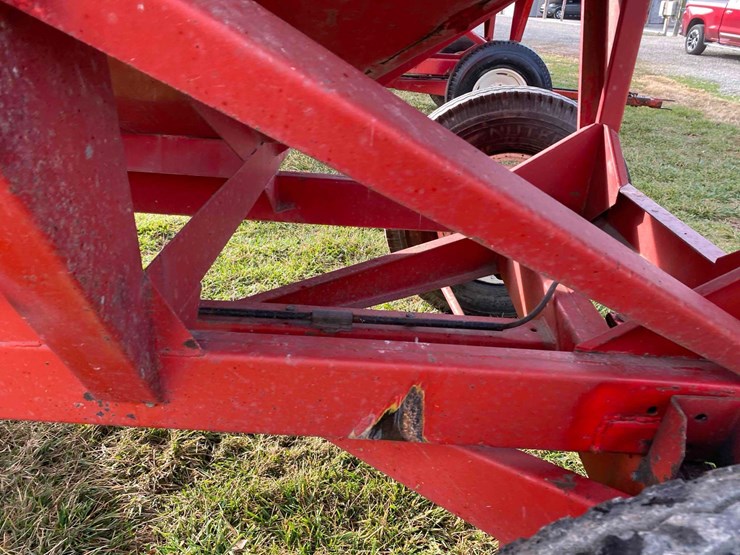 unverferth-mccurdy-325-image-18