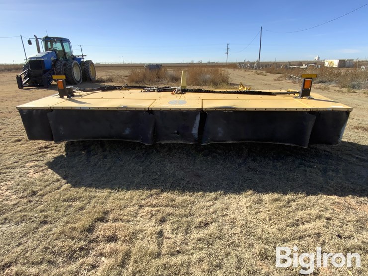 new-holland-416-image-2