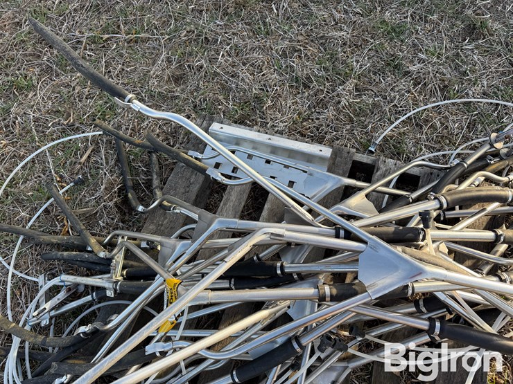 nutra-boss-y-drop-nozzles-sprayer-attachment-image-10