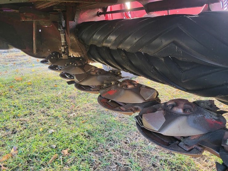 new-holland-1431-image-21