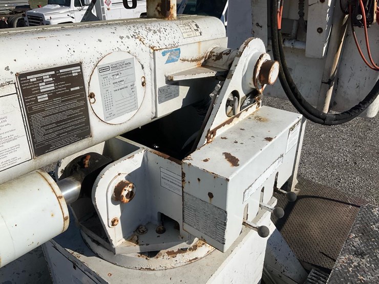 2001-international-4900-image-76