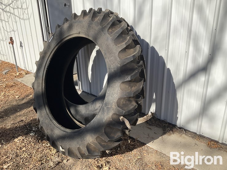 john-deere-2510-image-1