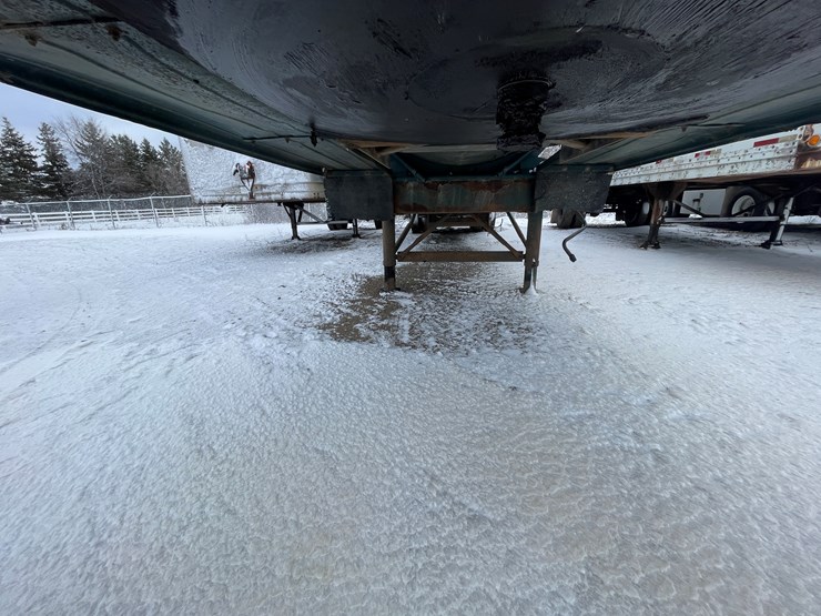 #1148-•-1967-tanker-trailer-(has-mn-title)-image-10