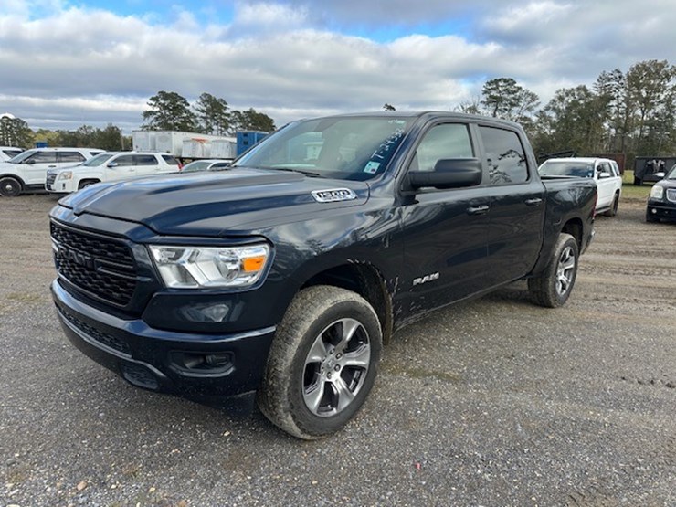 dodge-ram-1500-image-1