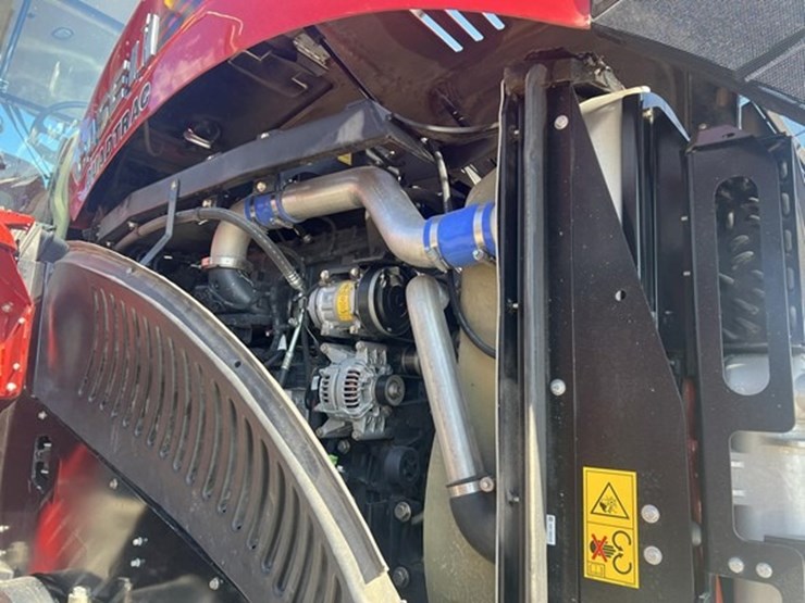 #155-•-2023-steiger-500rt-cvt-image-29