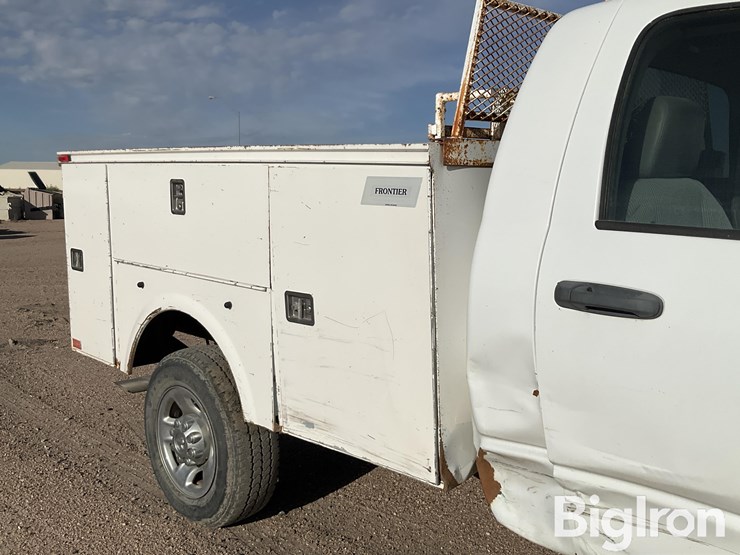 2009-dodge-2500-image-11