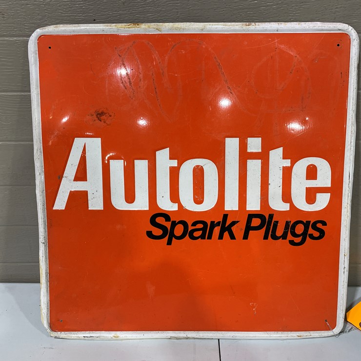 #7860 • Metal Autolite Sign