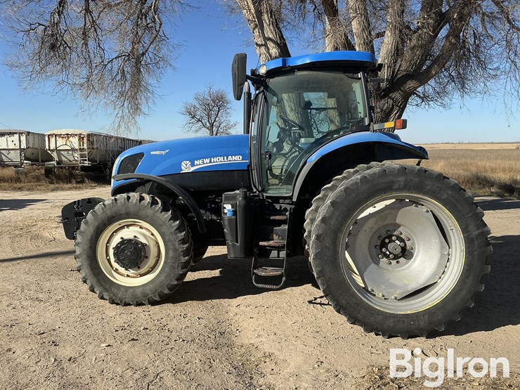 new-holland-t7.250-image-8