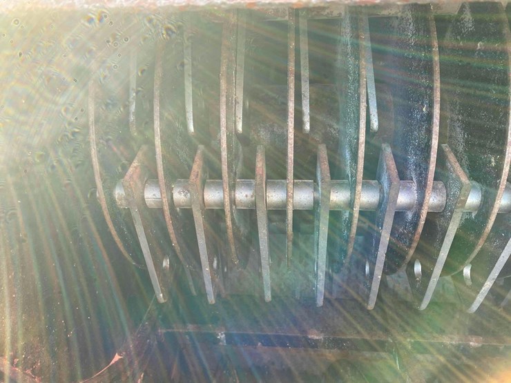 case-ih-1350-image-24