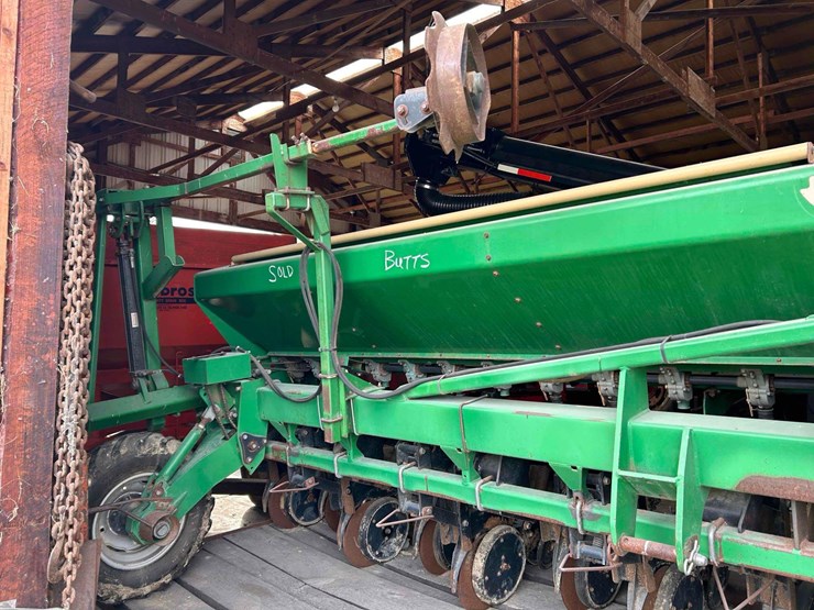 great-plains-solid-stand-2020-image-17