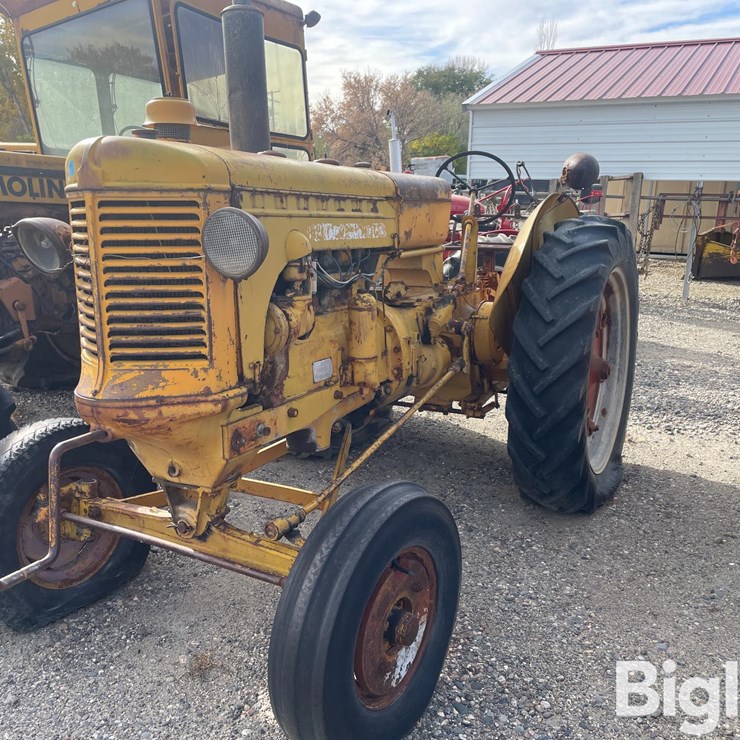 MINNEAPOLIS MOLINE UTU