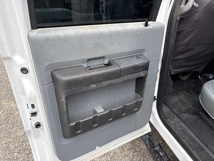 ford-f450-xl-image-23