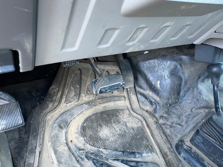 ford-f250-xl-image-56