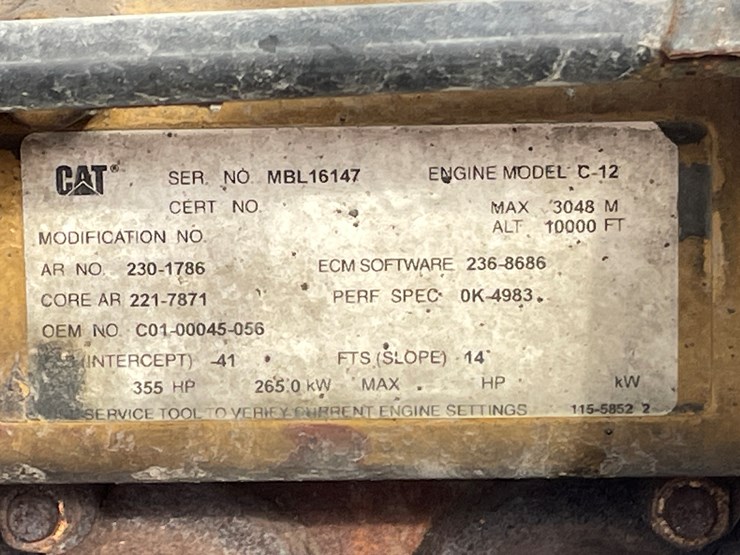 #1164-•-2004-sterling-plow-truck-(has-mn-title)-image-21