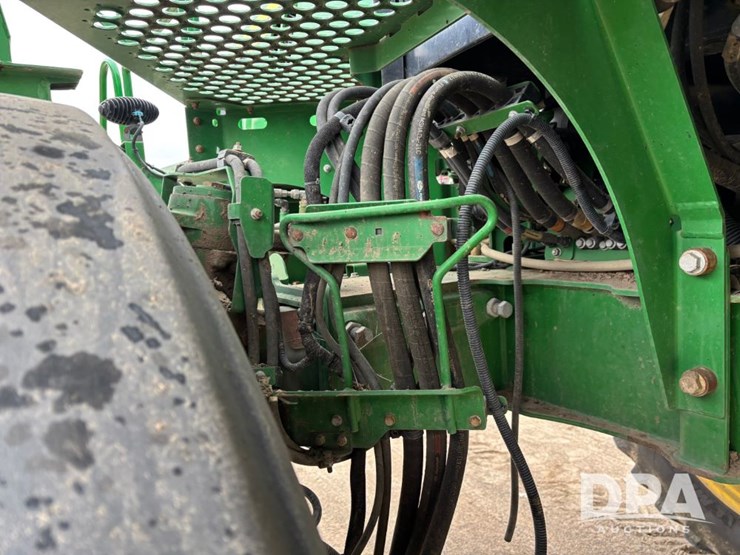 john-deere-r4045-image-45