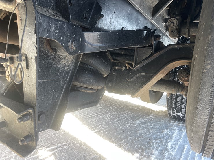 #1156-•-1987-mack-dump-truck-(has-mn-title)-image-19