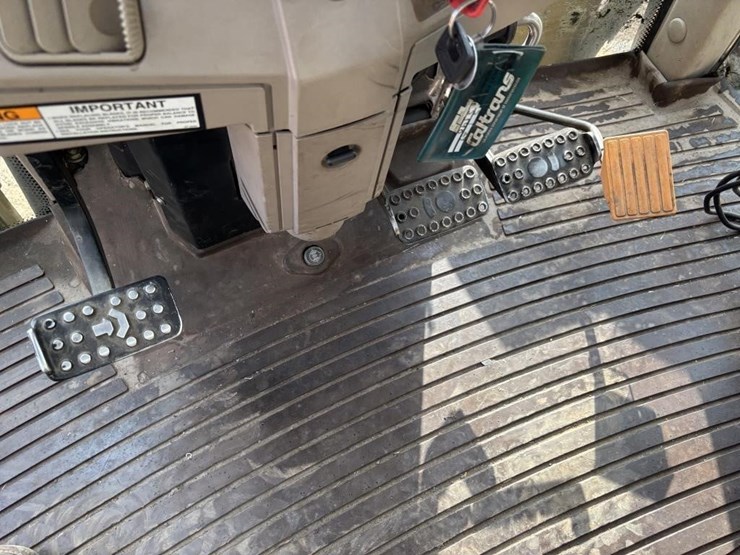 john-deere-7220-image-42