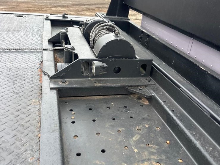 peterbilt-337-image-14