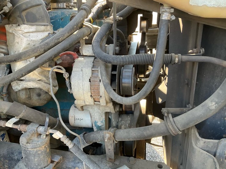 2001-international-4900-image-91