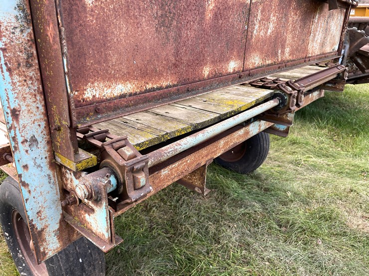 #200-•-forage-king-14"-chopper-box-(boyceville,-wi)-image-30