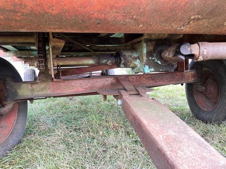 #200-•-forage-king-14"-chopper-box-(boyceville,-wi)-image-10