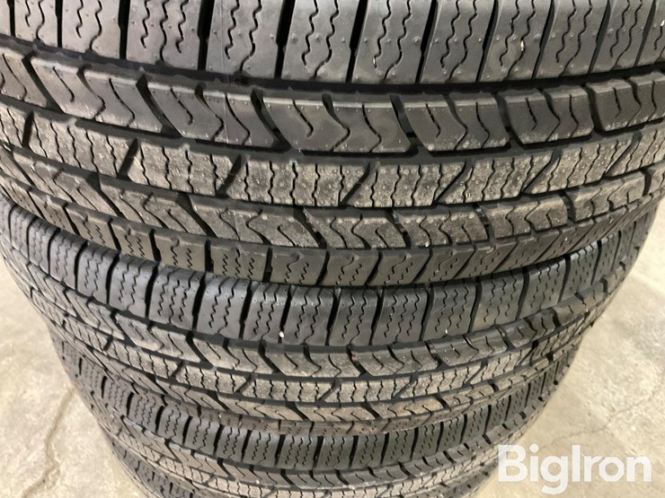 dodge-3500hd-image-15