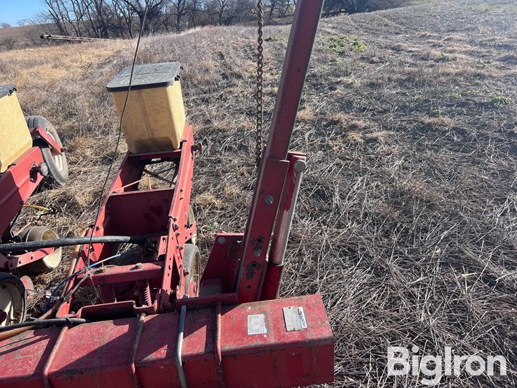 international-800-image-13