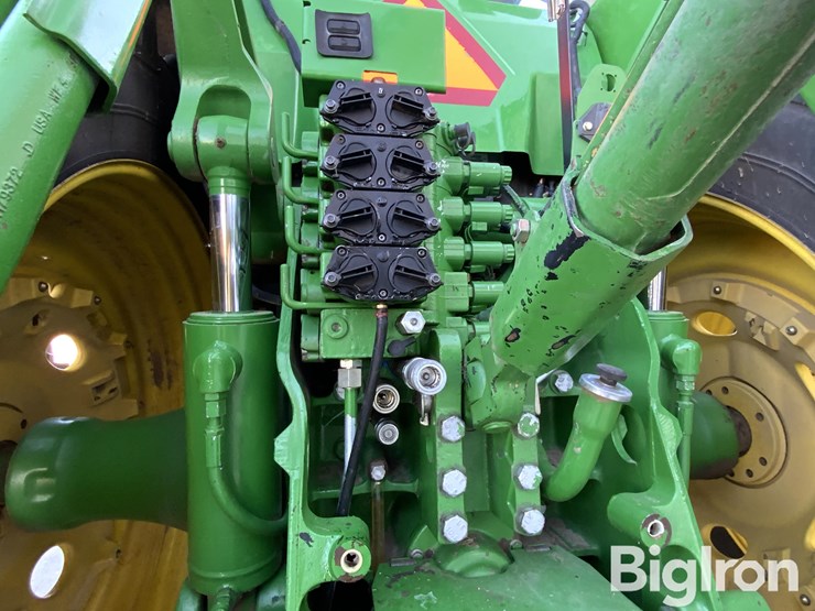 john-deere-8420-image-12