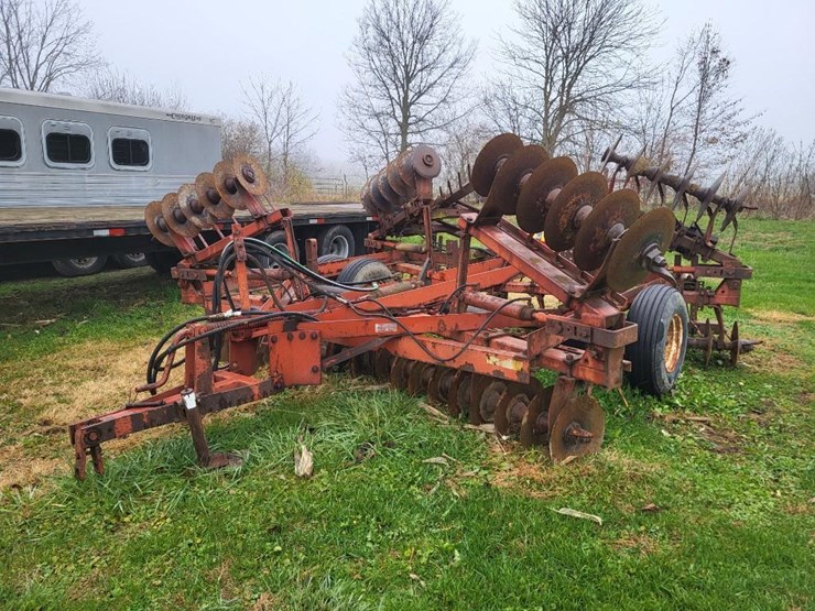 case-ih-470-image-1