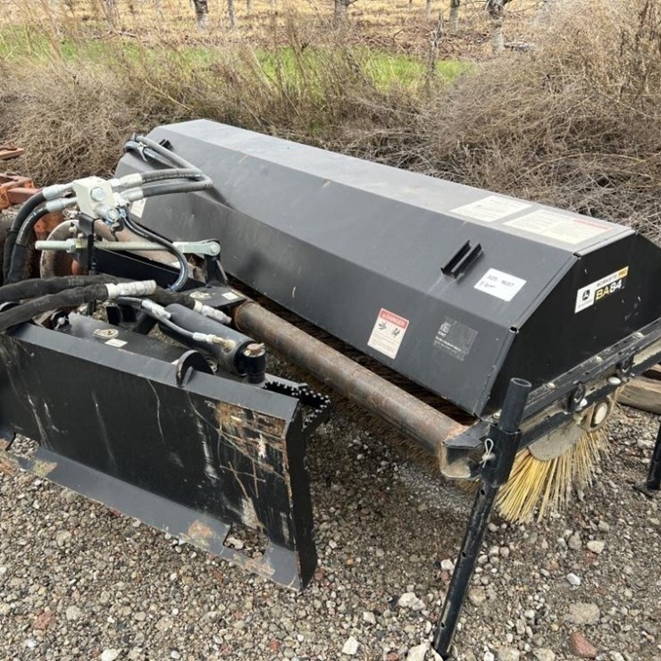 John Deere BA84 Angle Broom