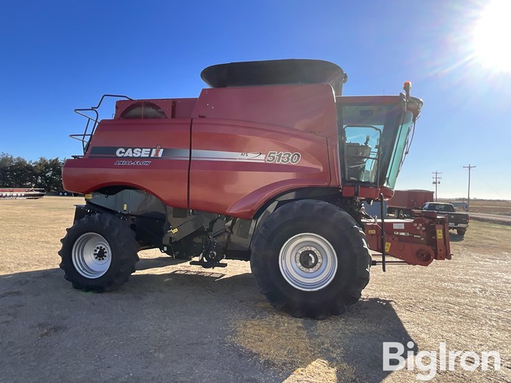 case-ih-5130-image-4