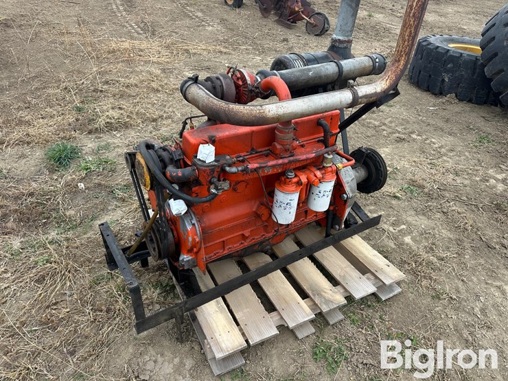 allis-chalmers-2900-image-1