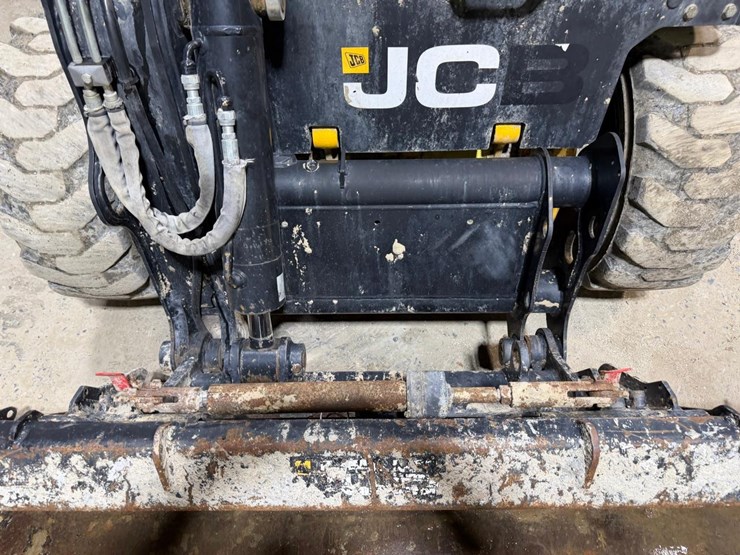 jcb-190-image-10