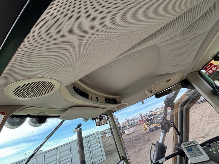 john-deere-7130-image-44