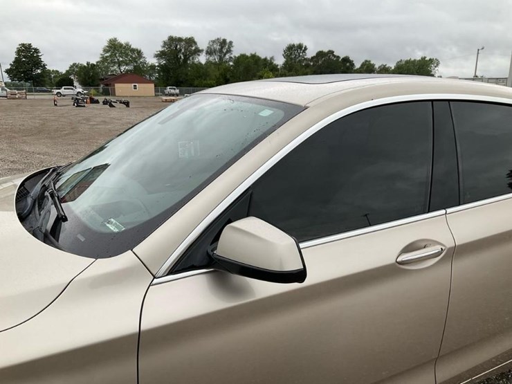 #2053-•-2010-bmw-550gt-car*-image-15