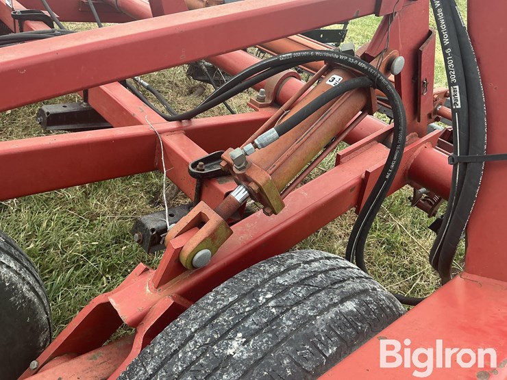 case-ih-4800-image-19