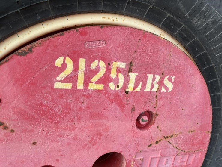 john-deere-7130-image-22