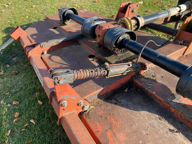 bush-hog-2512-image-13